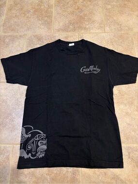 Gas Monkey Garage Men's Black Short Sleeve Side Flying Monkey Tee Medium